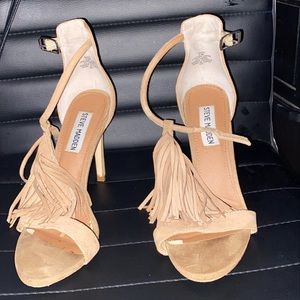 Steve Madden SASHI Sandals / Fringe Heels